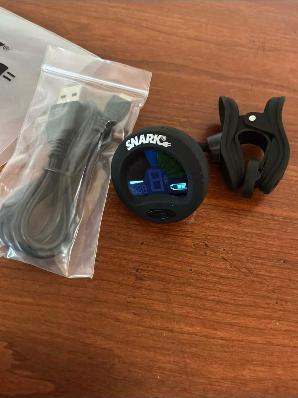 Snark clip-on Rechargeable Tuner black